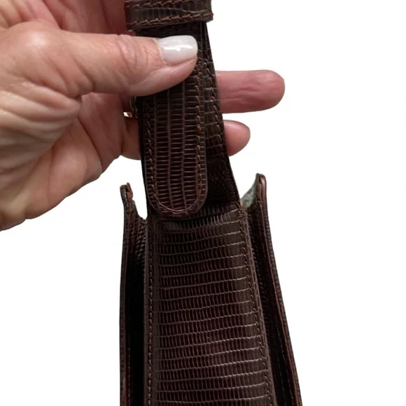 Escada Vintage shoulder bag in cavas and leather. NWOT. - Picture 6 of 13